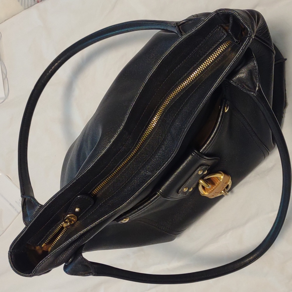 Ferragamo Pebble Leather Tote Bag - Picture 5 of 16
